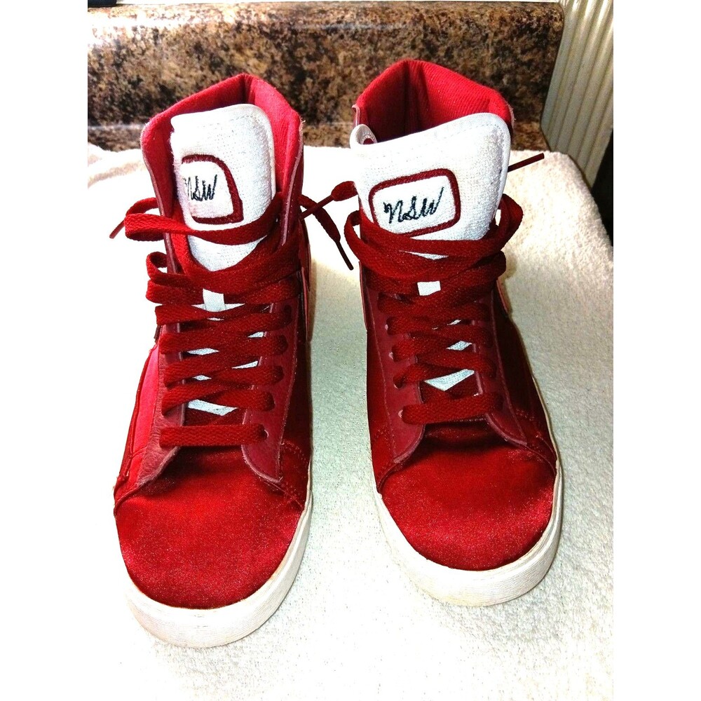 Vintage Nike Sportswear High Top Satin Leather High Top Sneakers 7.5 AV9375-655